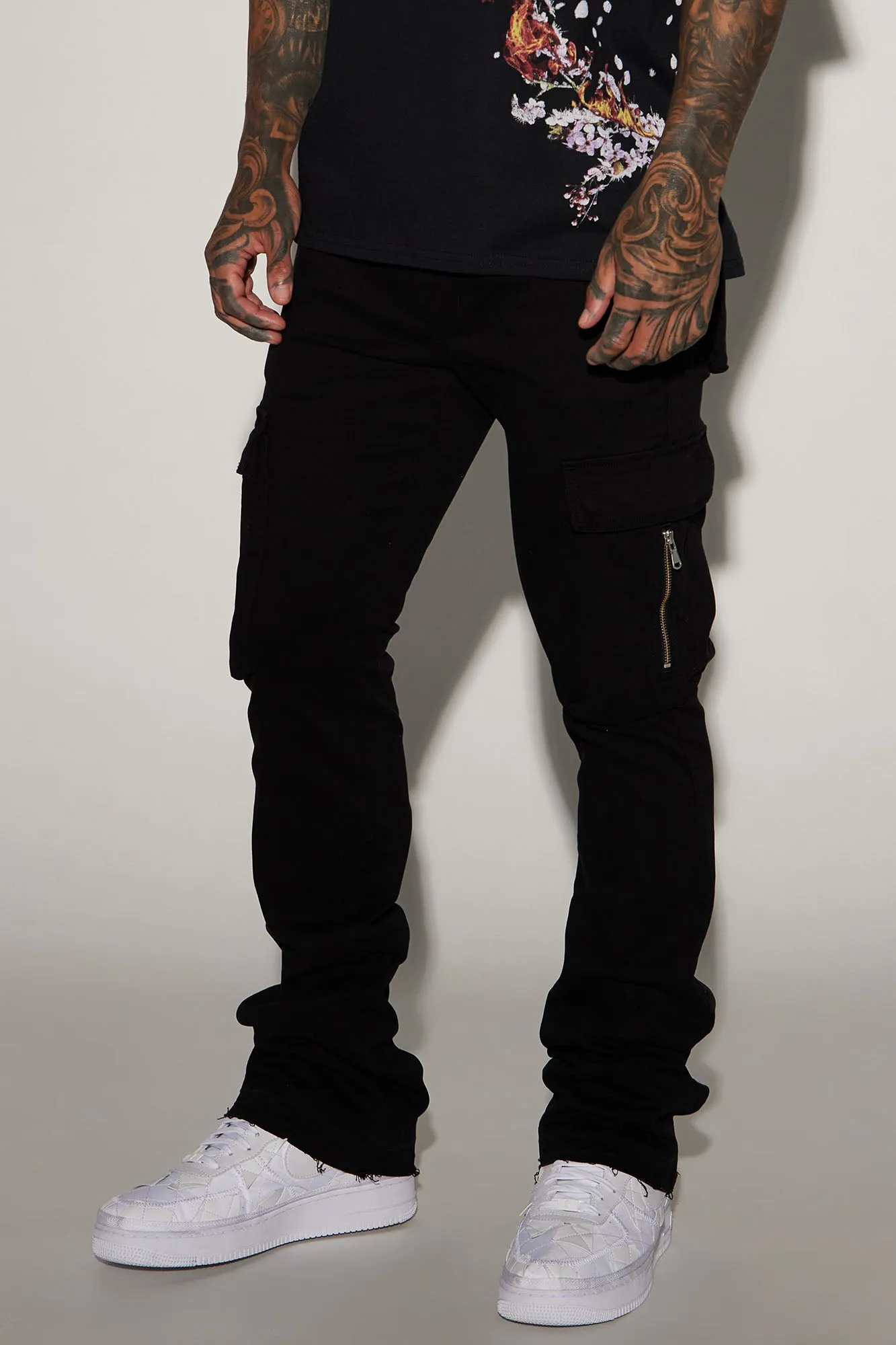 Affection Stacked Skinny Flare Cargo Pants - Black