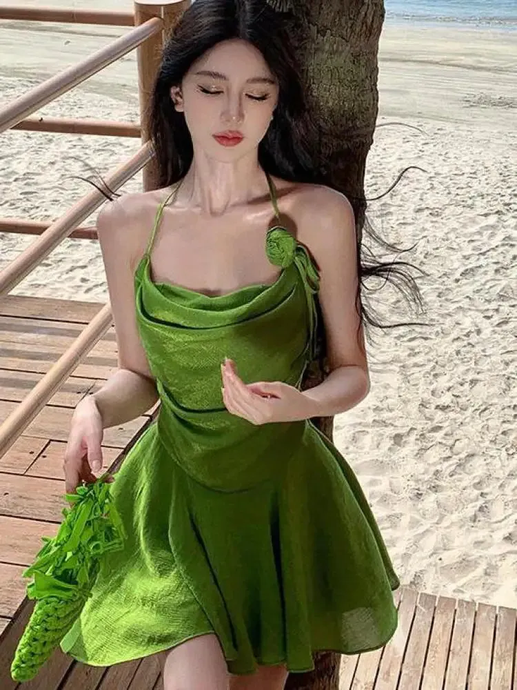 Aiertu Summer Green Sleeveless Slip Sexy Club Vacation Elegant Pleated Mini Dress 2024 New Fashion Evening Party Dress Women Streetwear