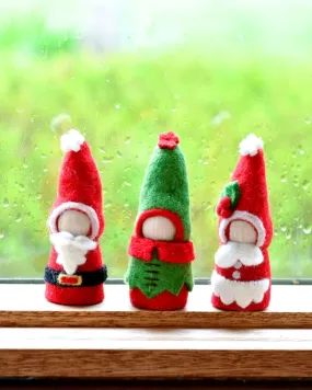 Christmas Peg Dolls Set - Santa Claus, Mrs Claus and Christmas Elf  |Tara Treasures