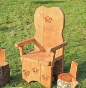 Cosy Wooden Throne 33121 (Direct Shipping Item)