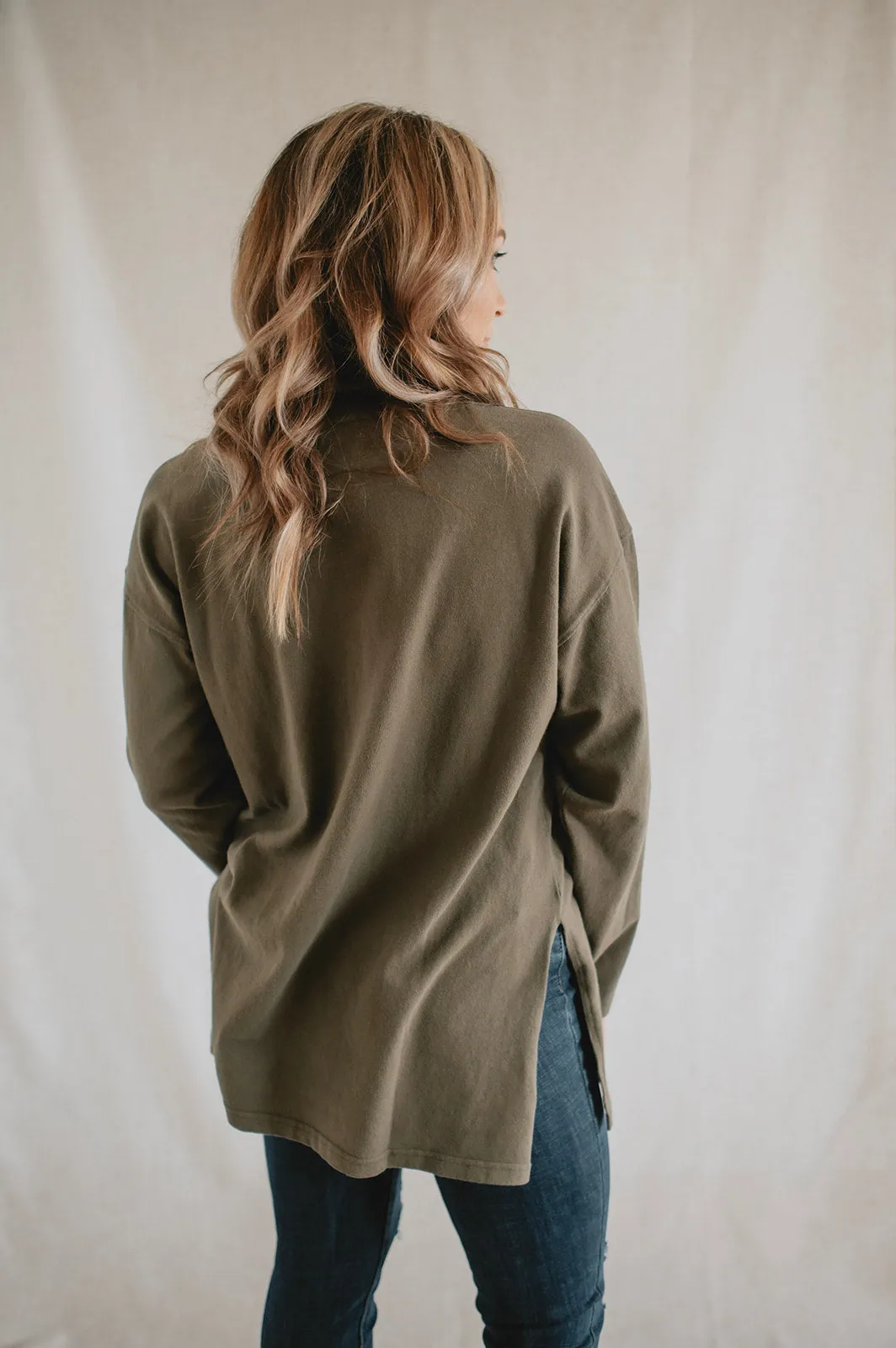 The Sunday Tee by Le Bon Shoppe - Olive Green