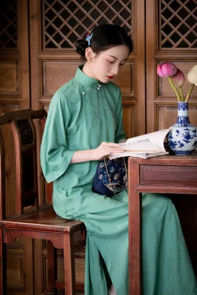 Wulong Cha 乌龙茶 Oolong Tea 1920s Phoenix Jacquard Bell Sleeve Qipao